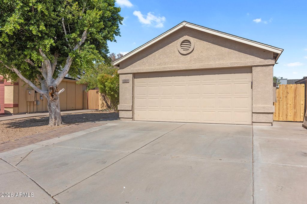 22619 N 31ST Drive, Phoenix, AZ 85027 — photo 5