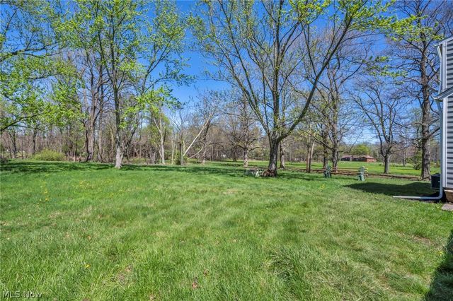 25595 Highland Road, Richmond Heights, OH 44143