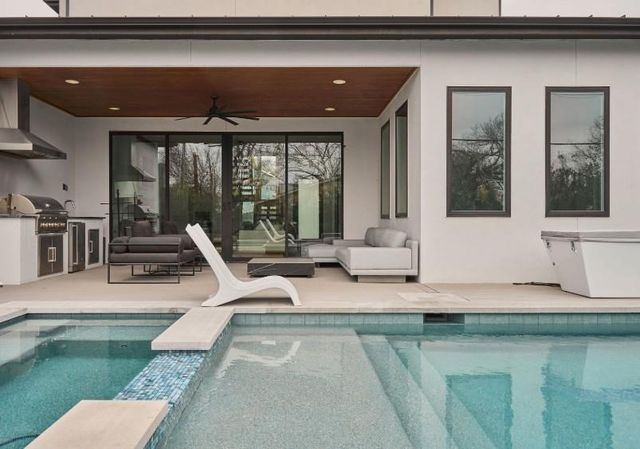 2113 Ann Arbor Ave, Austin, TX 78704