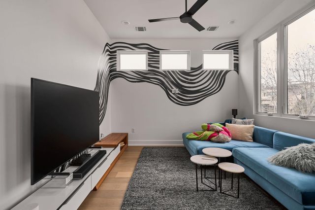 2113 Ann Arbor Ave, Austin, TX 78704