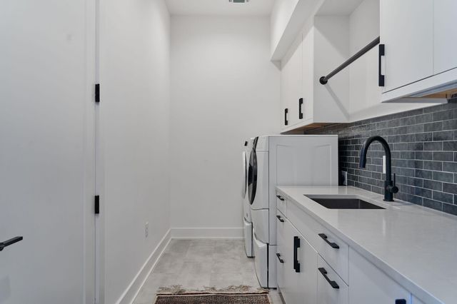 2113 Ann Arbor Ave, Austin, TX 78704