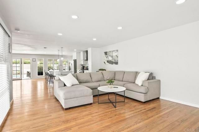 4625 Glacier Avenue, San Diego, CA 92120