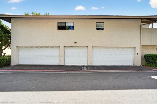 8952 Fletcher Valley, Santee, CA 92071