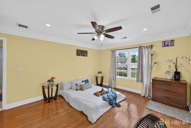 56 Woodbury Road, Edison, NJ 08820