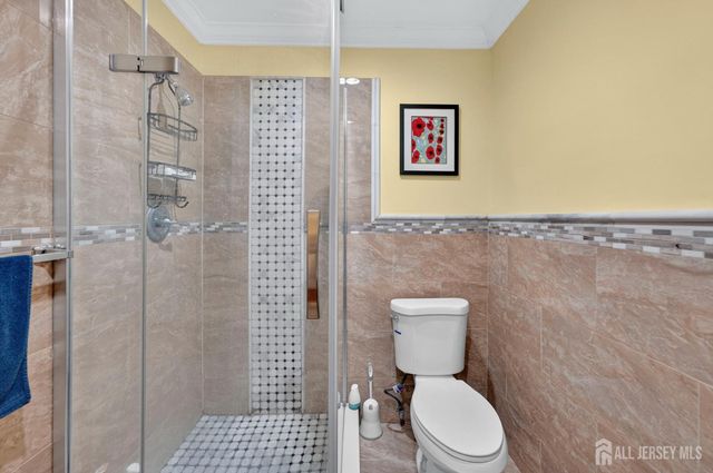 56 Woodbury Road, Edison, NJ 08820