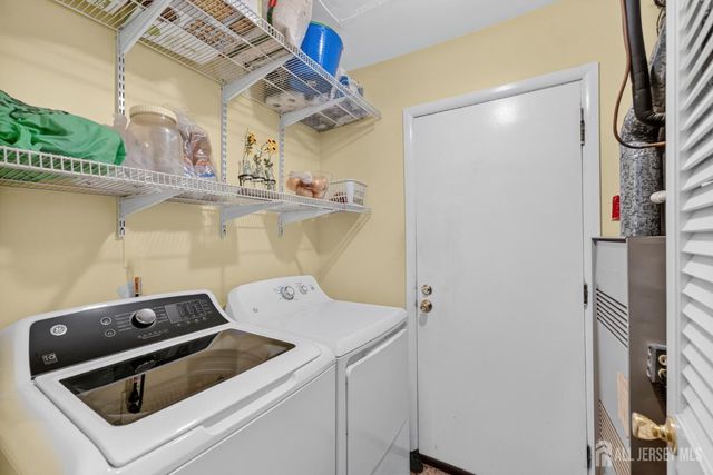 56 Woodbury Road, Edison, NJ 08820