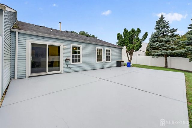 56 Woodbury Road, Edison, NJ 08820