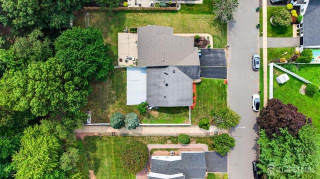 56 Woodbury Road, Edison, NJ 08820