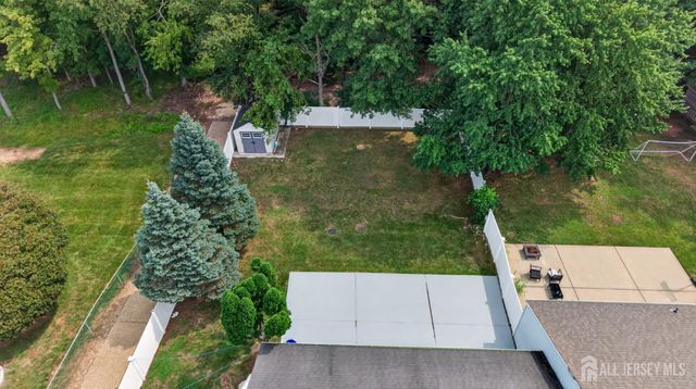 56 Woodbury Road, Edison, NJ 08820