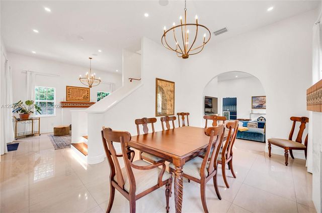 30 NE 44th Street, Miami, FL 33137