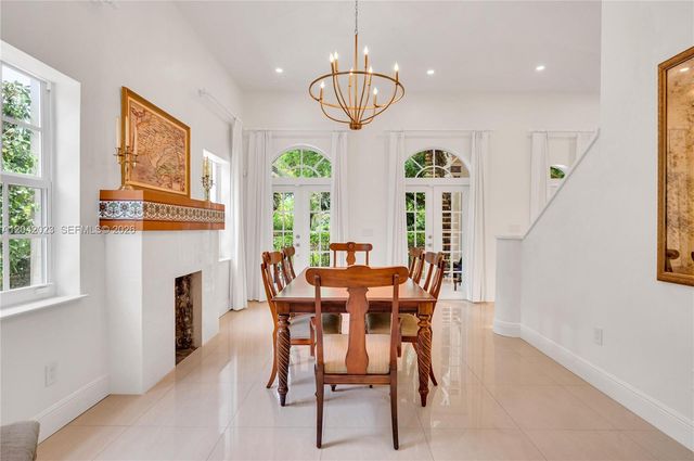 30 NE 44th Street, Miami, FL 33137