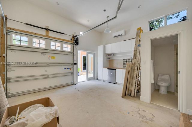30 NE 44th Street, Miami, FL 33137