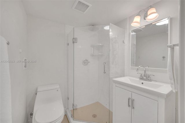 30 NE 44th Street, Miami, FL 33137