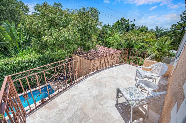 30 NE 44th Street, Miami, FL 33137