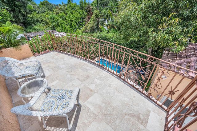 30 NE 44th Street, Miami, FL 33137