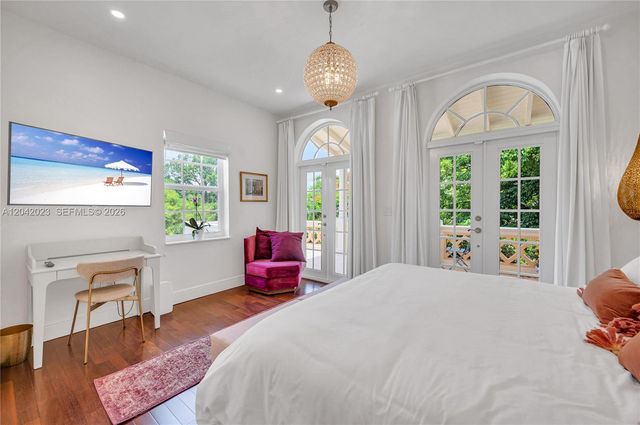 30 NE 44th Street, Miami, FL 33137