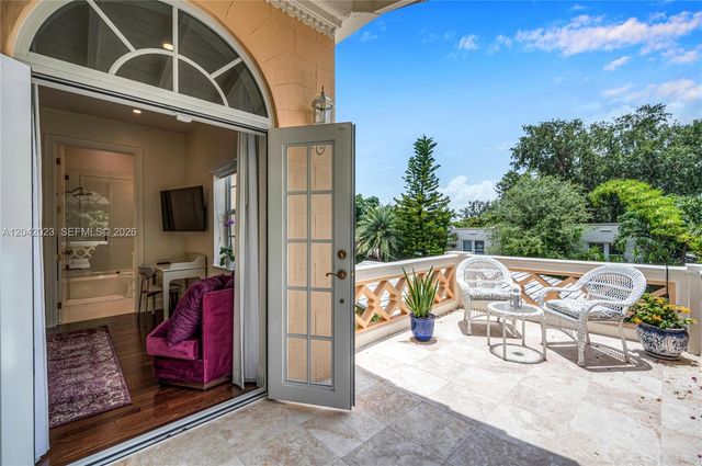 30 NE 44th Street, Miami, FL 33137