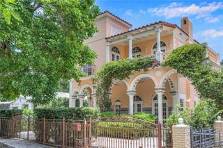 30 NE 44th Street, Miami, FL 33137