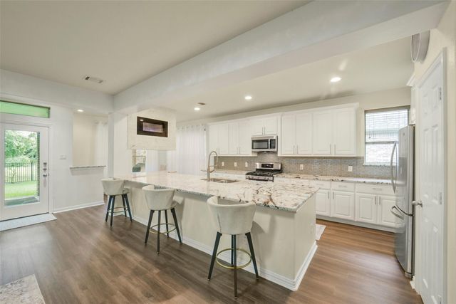 18415 Pin Oak Bend Dr Drive, Cypress, TX 77433