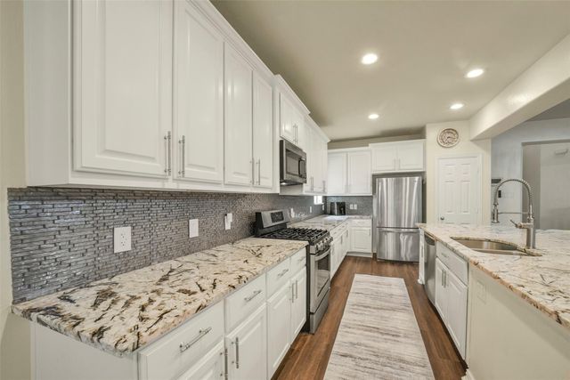 18415 Pin Oak Bend Dr Drive, Cypress, TX 77433