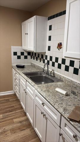4723 Eppes Street, Houston, TX 77021