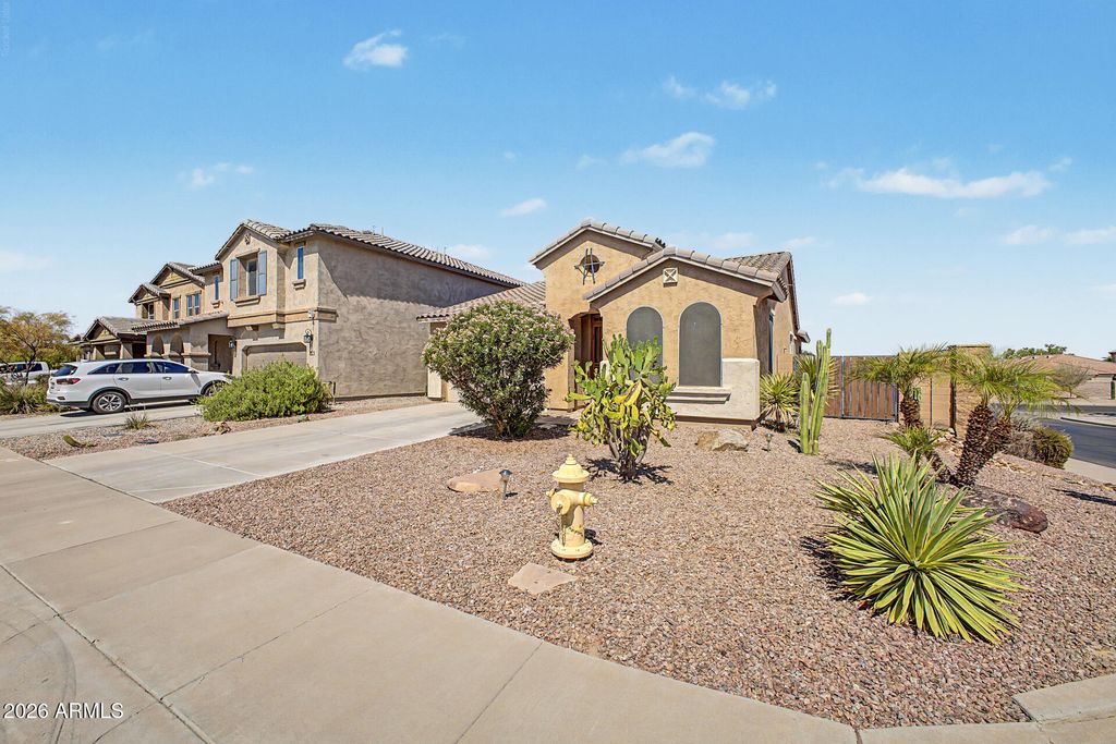41680 W ELM Drive, Maricopa, AZ 85138 — photo 2