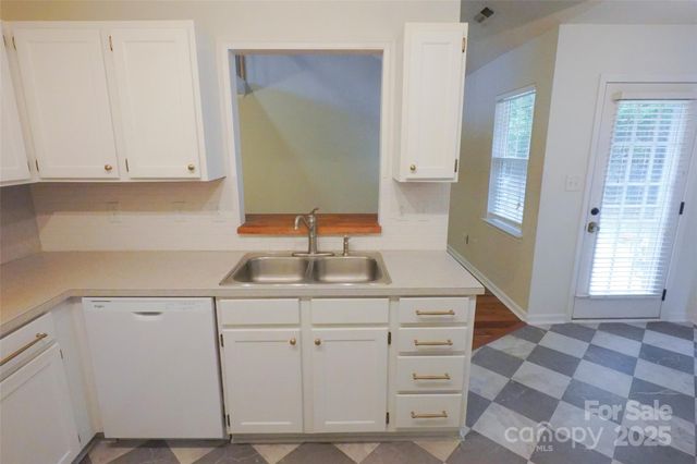 2770 Thistle Brook Drive, Concord, NC 28027