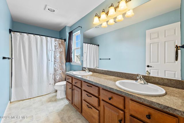 6 Bobstay Road, Barnegat, NJ 08005