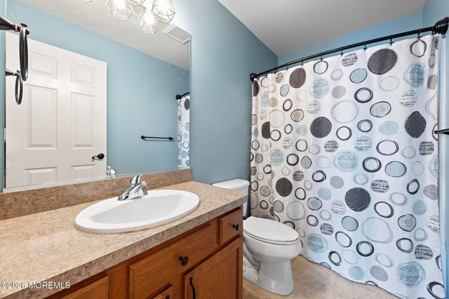 6 Bobstay Road, Barnegat, NJ 08005