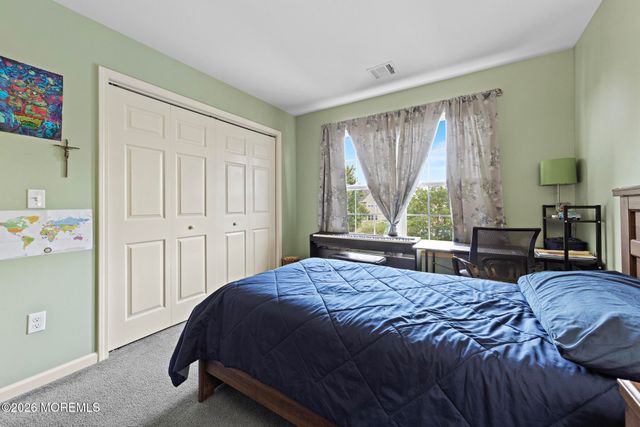 6 Bobstay Road, Barnegat, NJ 08005