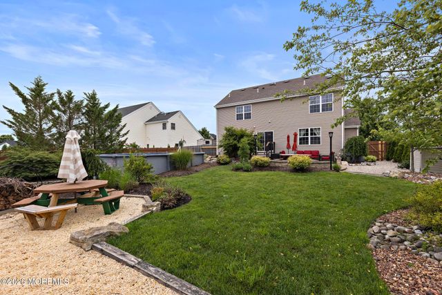 6 Bobstay Road, Barnegat, NJ 08005