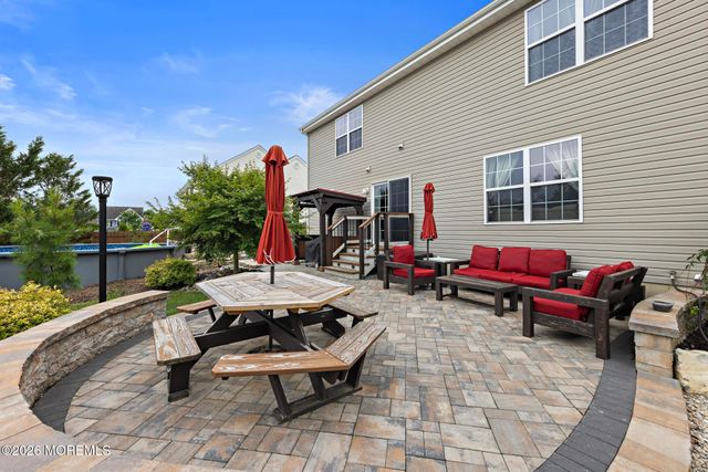 6 Bobstay Road, Barnegat, NJ 08005