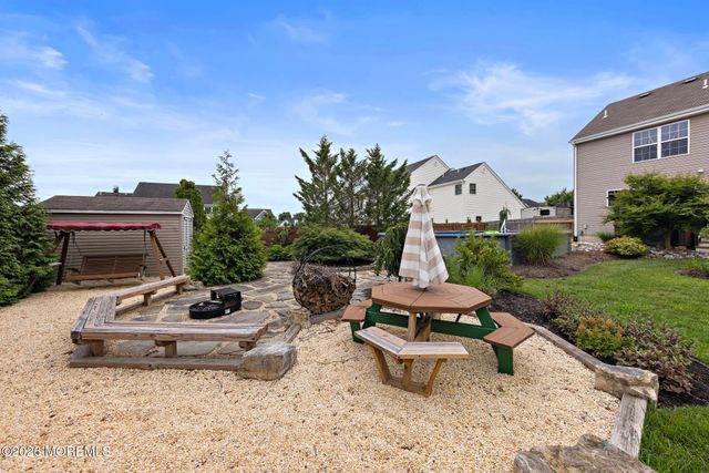 6 Bobstay Road, Barnegat, NJ 08005