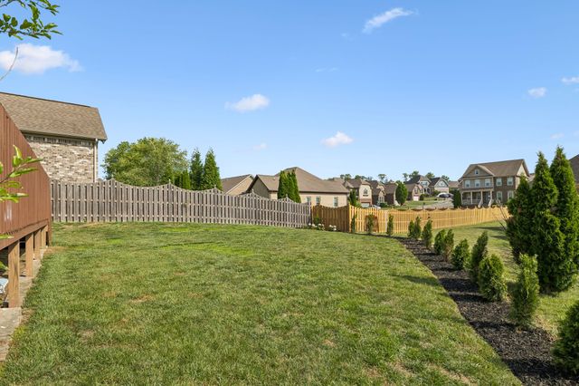 2004 Rudder Ct, Spring Hill, TN 37174
