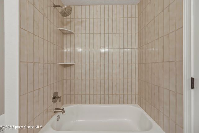 5816 Hammock Street, Mims, FL 32754