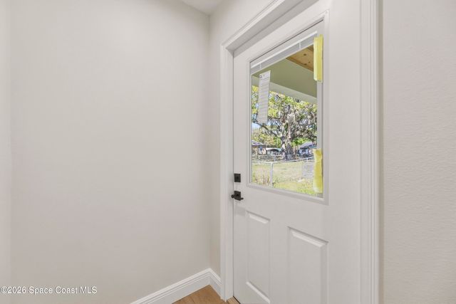 5816 Hammock Street, Mims, FL 32754