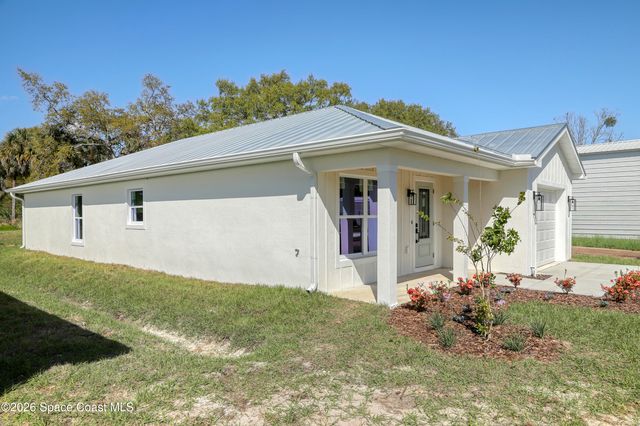 5816 Hammock Street, Mims, FL 32754