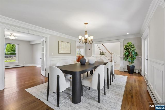 621 Farmdale Road, Franklin Lakes, NJ 07417
