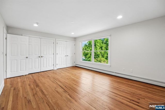 621 Farmdale Road, Franklin Lakes, NJ 07417