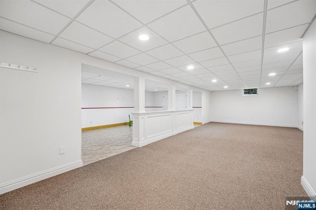 621 Farmdale Road, Franklin Lakes, NJ 07417