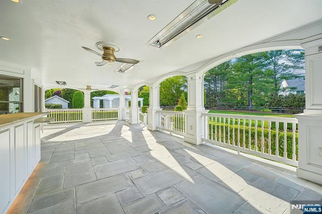 621 Farmdale Road, Franklin Lakes, NJ 07417