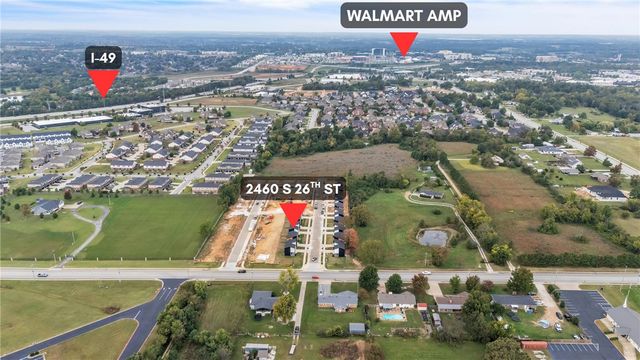 2600 W Bonnie Lane, Rogers, AR 72758