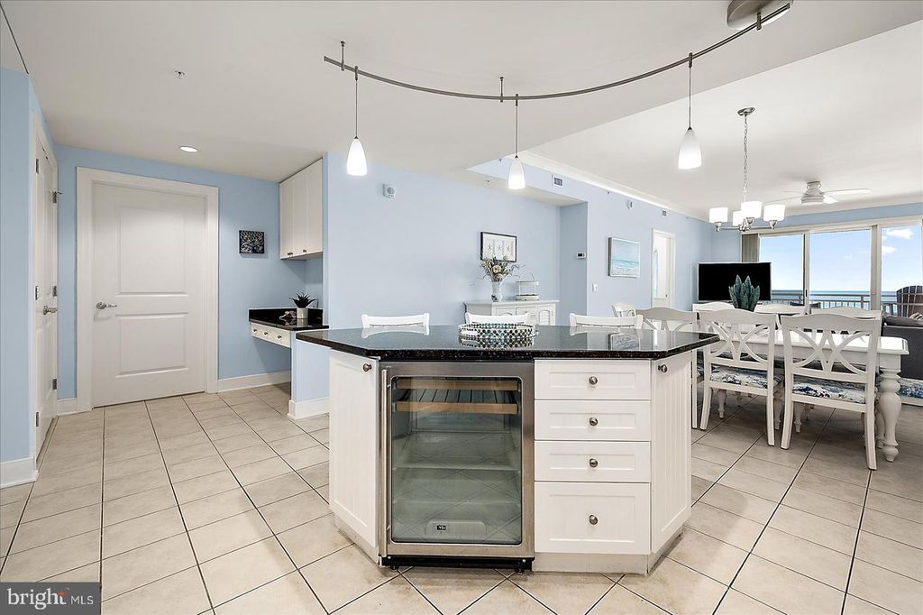 Image 20 of property listing at 2 48TH ST #510, Ocean City, MD 21842
