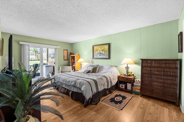 1943 SW Palm City Road 22-d, Stuart, FL 34994