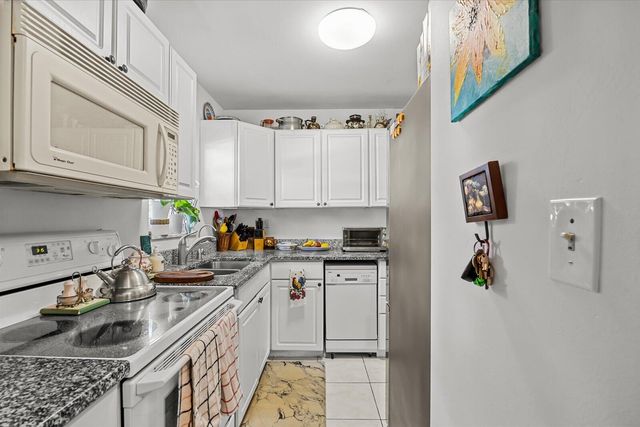 1943 SW Palm City Road 22-d, Stuart, FL 34994