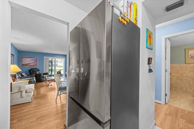 1943 SW Palm City Road 22-d, Stuart, FL 34994