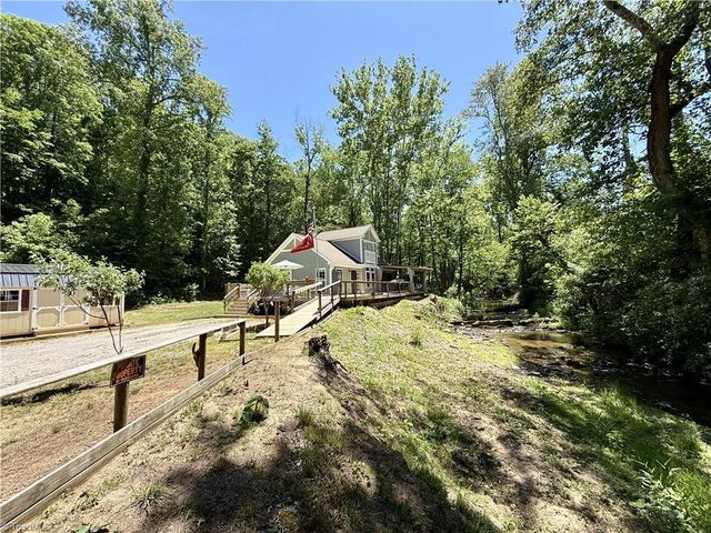 920 Pennell Road, Moravian Falls, NC 28654