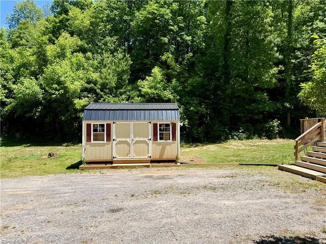 920 Pennell Road, Moravian Falls, NC 28654