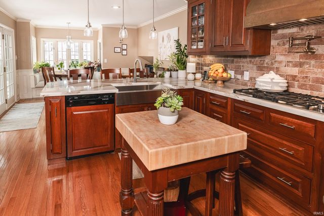 532 S Pleasant Ridge Road, Bloomington, IN 47401