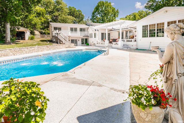 532 S Pleasant Ridge Road, Bloomington, IN 47401